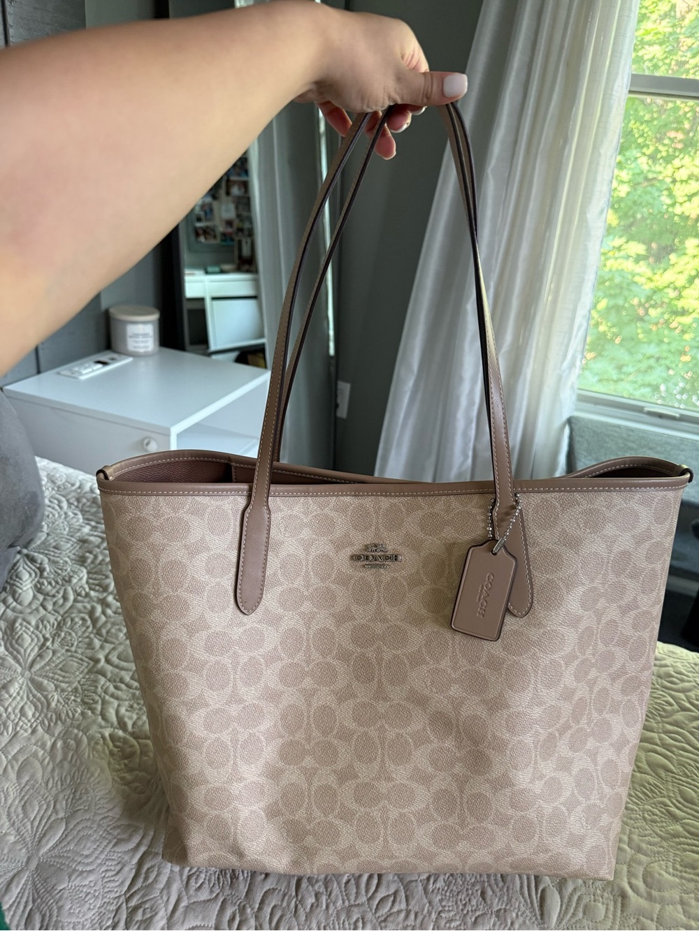 Coach signature canvas city tote bag